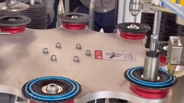 鄭州非標自動化設(shè)備